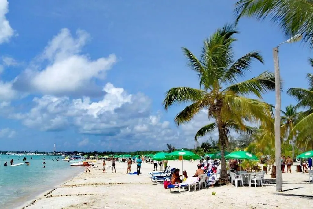 Cozy & Spacious Apartament Boca Chica Beach Apartment